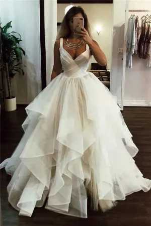 Chic Long Ball Gown Sweetheart Tulle Wedding Dresses