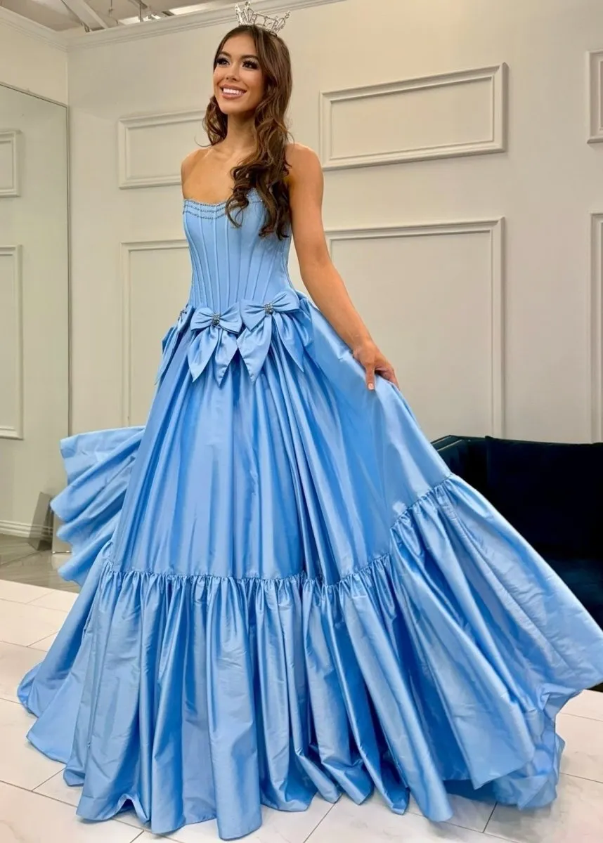 Cristal | A-Line Black Scoop Neck Satin Long Prom Dresses with Bow Knots