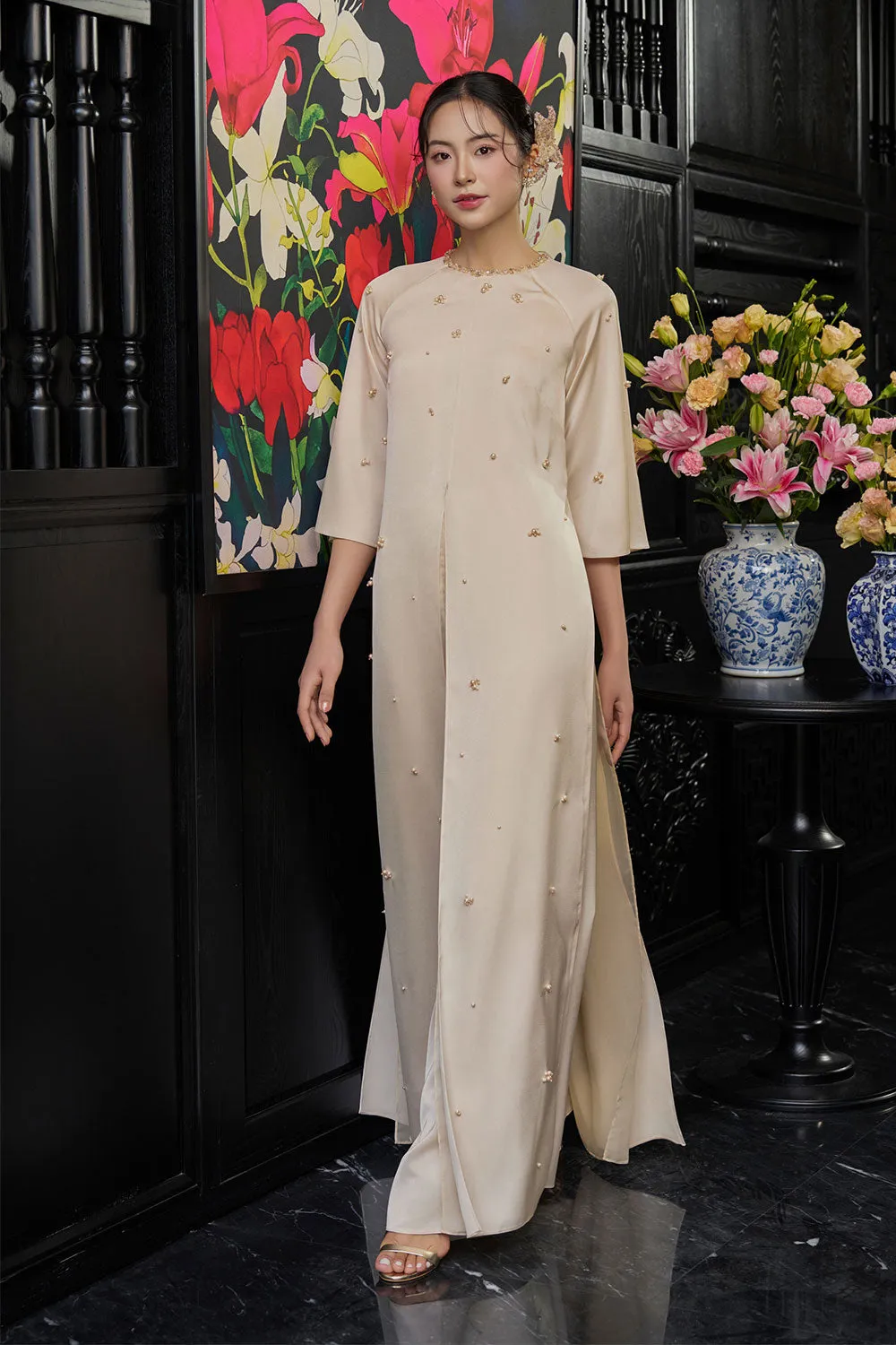 Esther Straight Front Slit Pearl Wrinkled Silk Floor Length Ao Dai