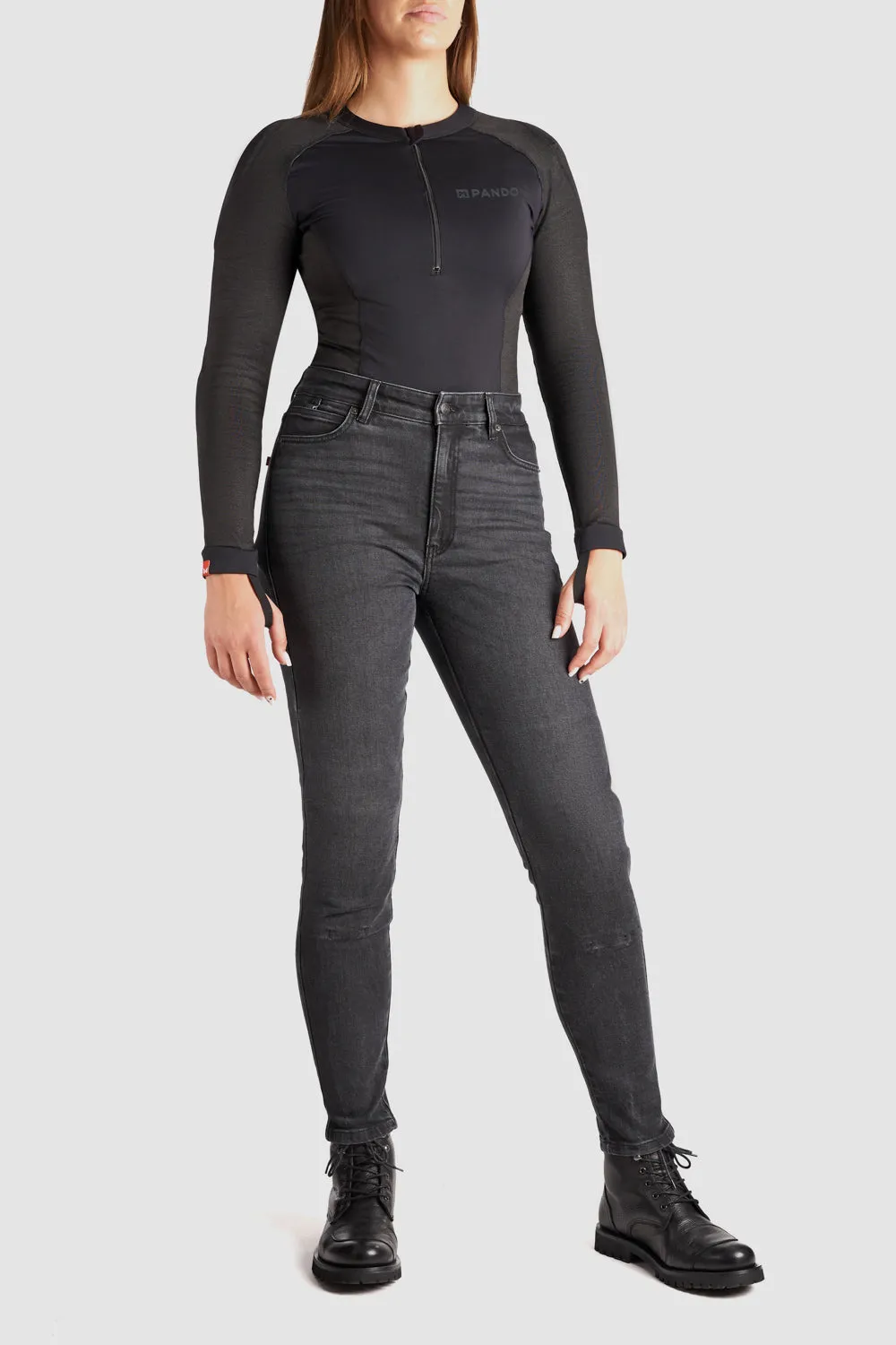 SHELL WW BLACK 02 – Armored Motorcycle Baselayer / Body