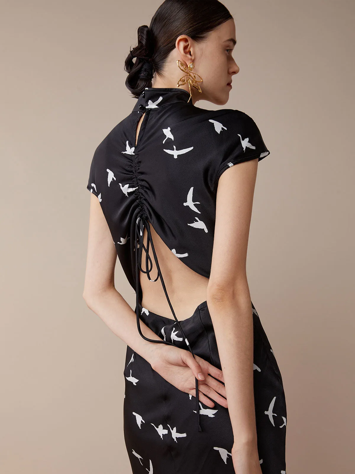 SILKINC Swan Goose Backless Cheongsam (Swan Cheongsam)