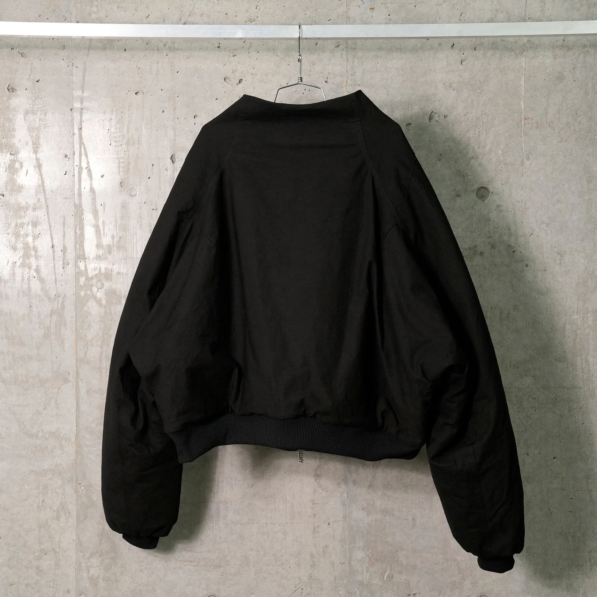 TRAPPIST BOMBER / BLACK